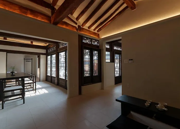 Near Gyeongbokgung Palace Private Hanok