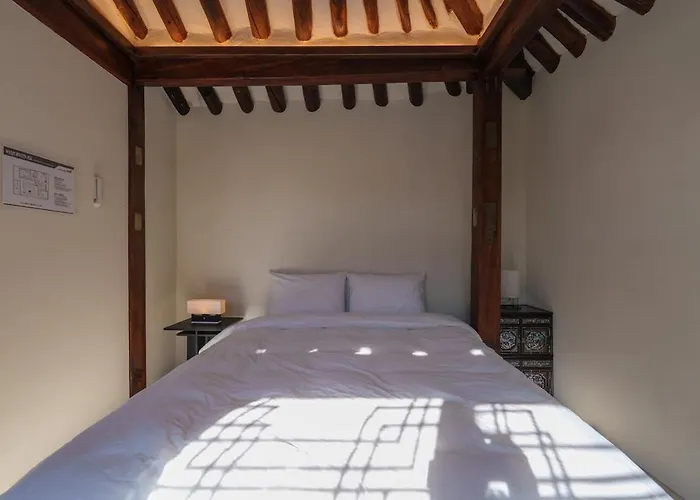 Villa Near Gyeongbokgung Palace Private Hanok Seul
